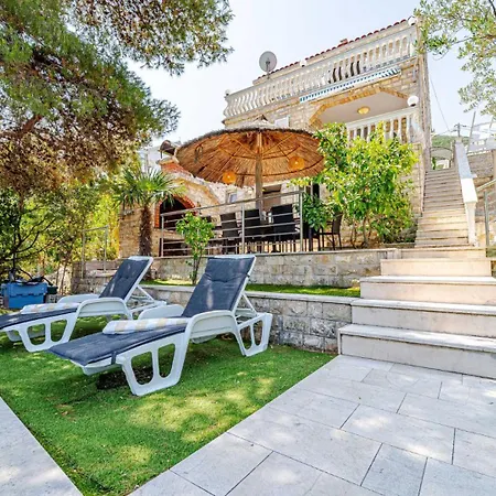 Villa Soldo By Guide Hodilje