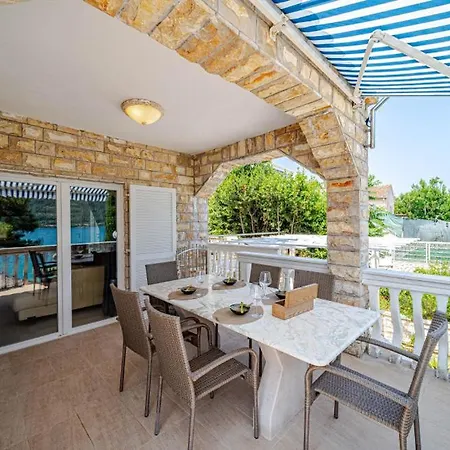 Soldo By Guide * Hodilje